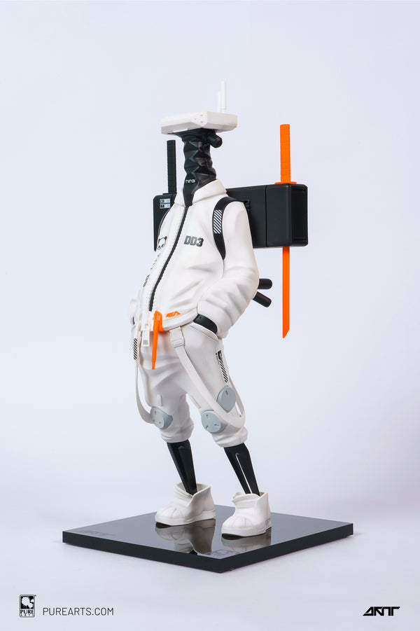 DOODE DD3 Phantom Panda 1/6 Scale Figure