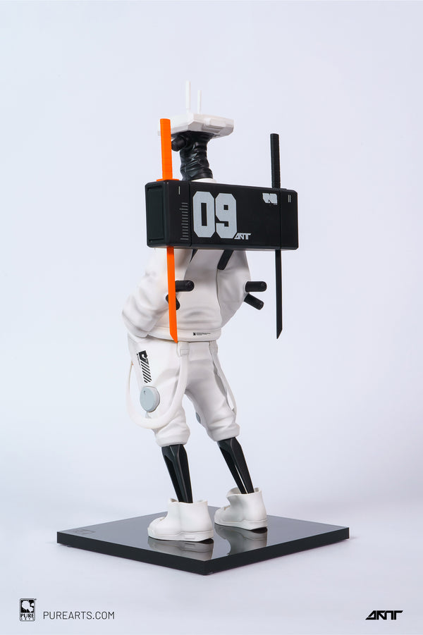 DOODE DD3 Phantom Panda 1/6 Scale Figure