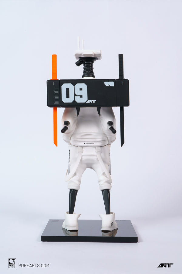 DOODE DD3 Phantom Panda 1/6 Scale Figure