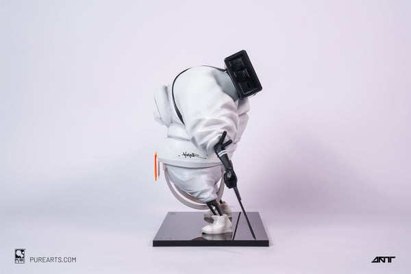 Master 9 Eyes: Phantom Panda 1/12 Vinyl