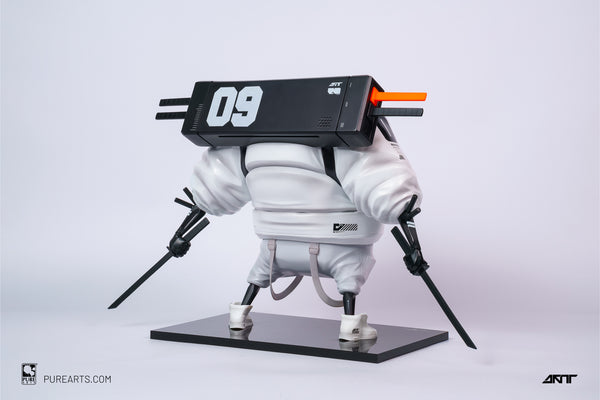 Master 9 Eyes: Phantom Panda 1/12 Vinyl