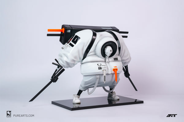 Master 9 Eyes: Phantom Panda 1/12 Vinyl