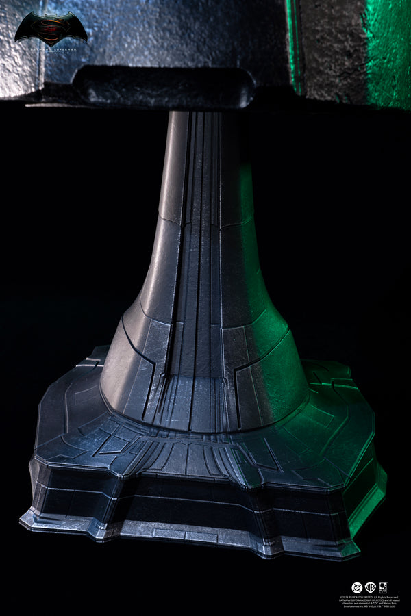 Batman v Superman: Dawn of Justice Armored Batman Helmet Replica Exclusive Edition