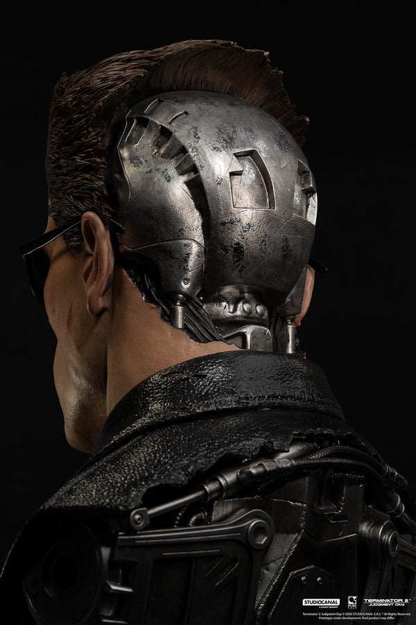 Terminator 2 T-800 Model 101 Battle Damaged Art Mask Exclusive Edition