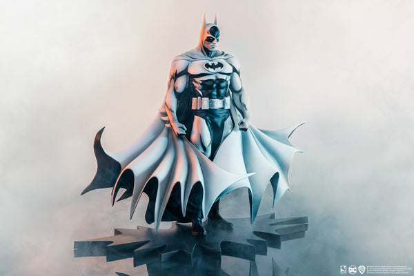 DC Heroes Batman B&W PX PVC 1/8 Scale Statue