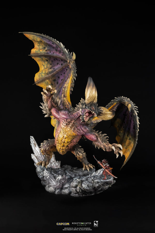 Monster Hunter World Nergigante Statue