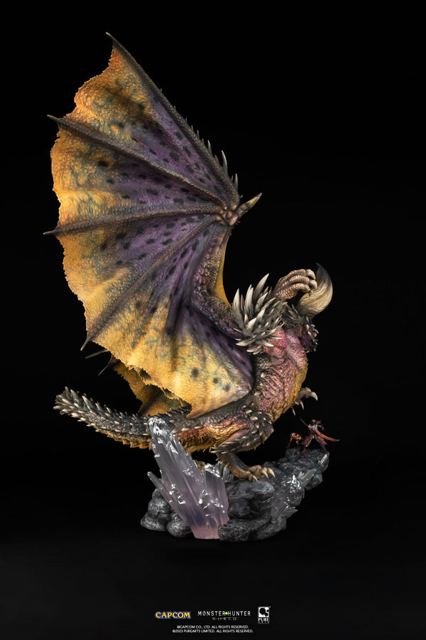 Monster Hunter World Nergigante Statue