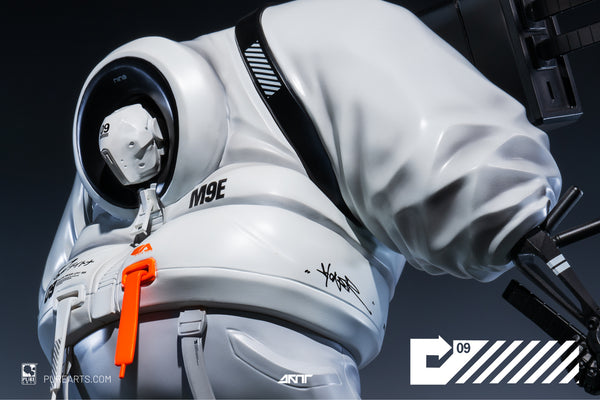 Master 9 Eyes: Phantom Panda 1/12 Vinyl