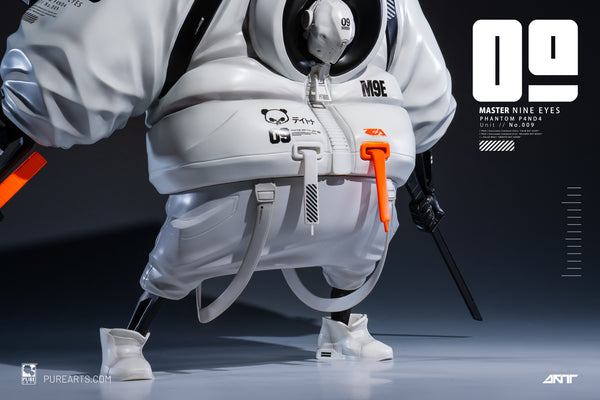 Master 9 Eyes: Phantom Panda 1/12 Vinyl