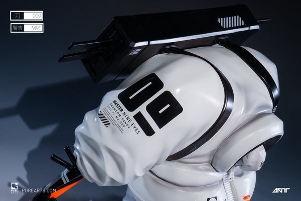 Master 9 Eyes: Phantom Panda 1/12 Vinyl