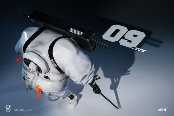 Master 9 Eyes: Phantom Panda 1/12 Vinyl