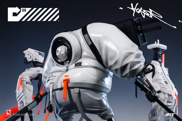 Master 9 Eyes: Phantom Panda 1/12 Vinyl