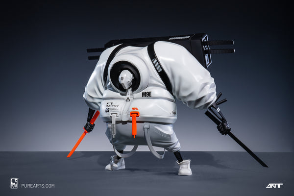 Master 9 Eyes: Phantom Panda 1/12 Vinyl