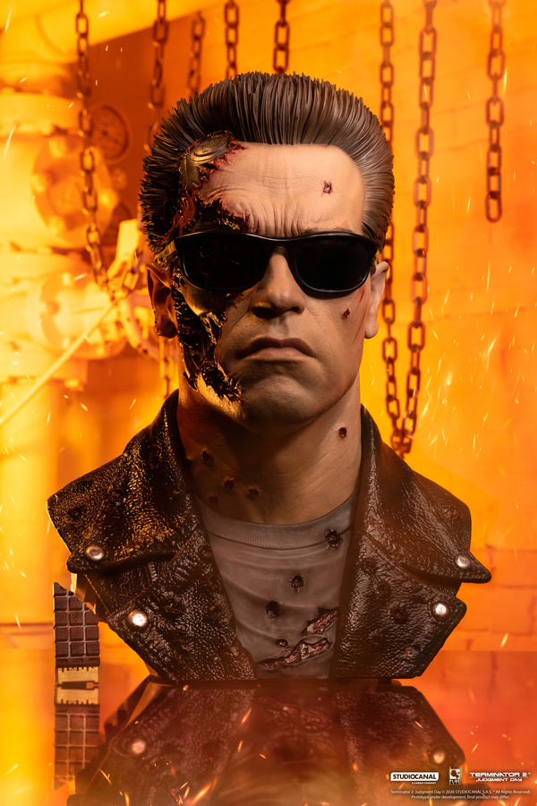 Terminator 2 T-800 Model 101 Battle Damaged Art Mask Exclusive Edition