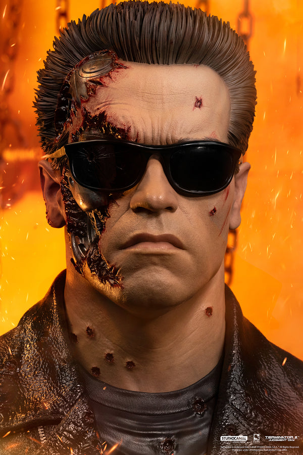 Terminator 2 T-800 Model 101 Battle Damaged Art Mask Exclusive Edition