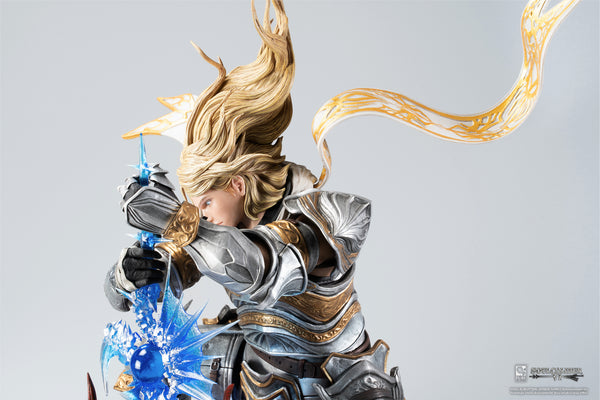 Soul Embrace Siegfried 1/4 Scale Statue Standard Edition