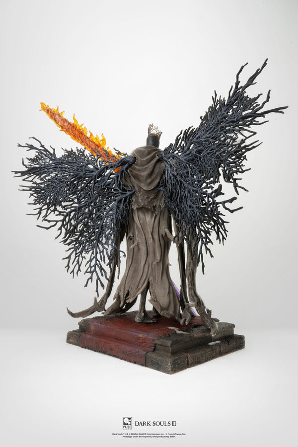 Dark Souls III Pontiff Sulyvahn 1/7 Scale Statue Standard Edition