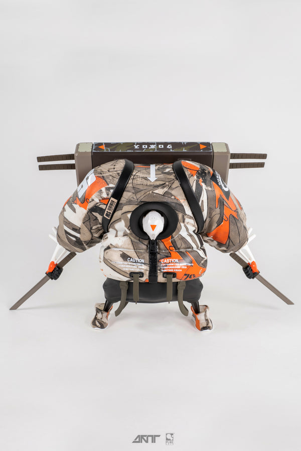 Master 9 Eyes: DR76 Ouroboros Exclusive 1/12 Vinyl