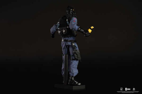 Six Siege: Smoke 1/6 Articulated Figure